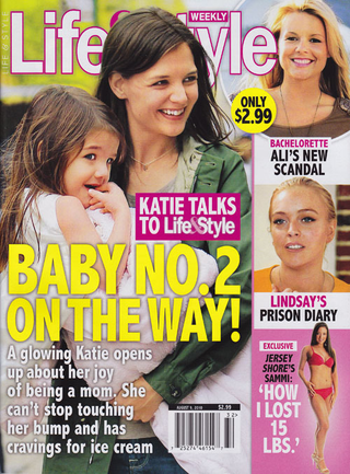 Illustration for article titled This Week In Tabloids: Angelina's Topless, Heroin-Fueled Photos